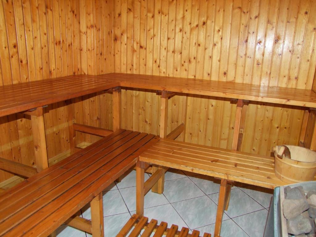 Hotel Silva Vatra Dornei Bagian luar foto